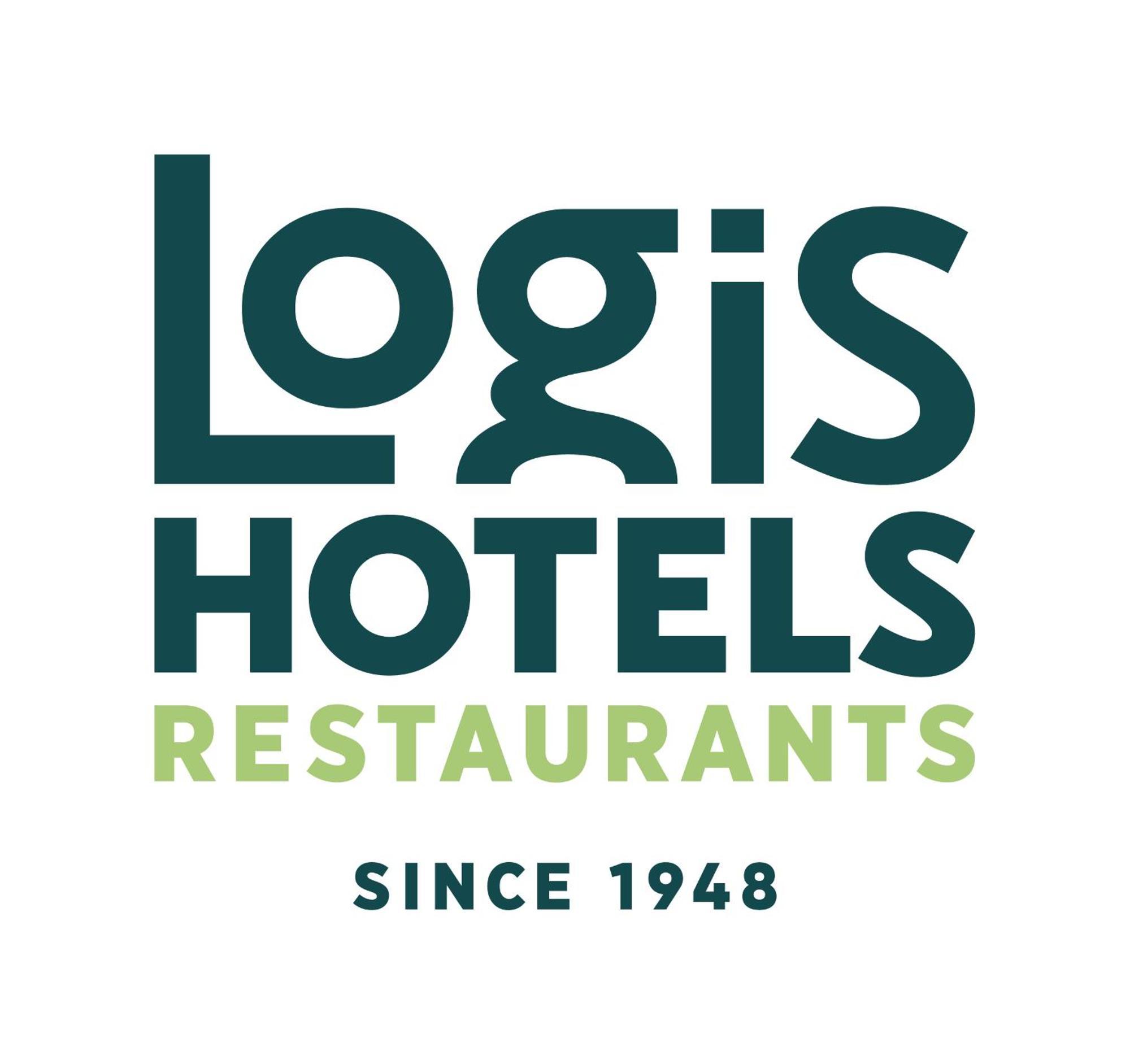 Logis Hotels - Le Pont Bernet - Hotel 2 Etoiles Et Restaurant Le Pian-Medoc Екстер'єр фото